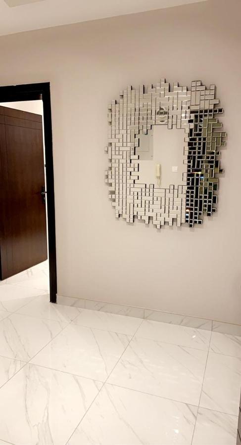 White * Jeddah
